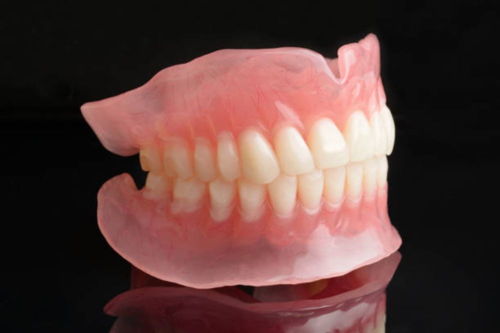 Complete Lower Dentures For A Natural Looking Smile